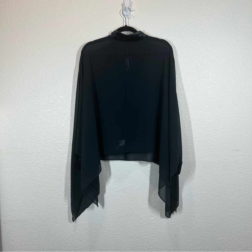 G by Giuliana Black Label Sheer Poncho Blouse with velvet trim size M/L